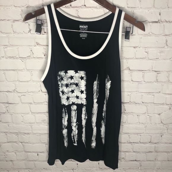 Black and White Feather Patriotic Flag Tank Top - Picture 2 of 4